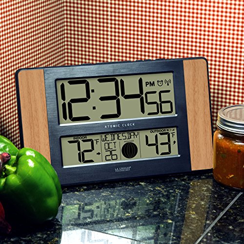 La Crosse Technology Atomic Digital Clock with Outdoor Temperature