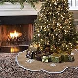 christmas tree decorations indoors