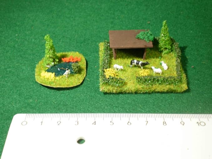 Amazon Co Jp メルクリン Zゲージ 家畜小屋と池で釣りをする人 ホビー 通販