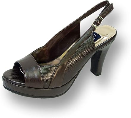 wide width platform pumps