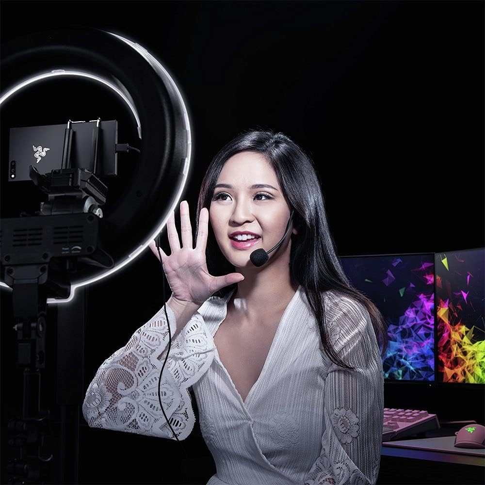 Razer Kiyo 1080p 30 FPS/720 p 60 FPS Streaming Webcam with Adjustable Brightness Ring Light, Built-in Microphone and Advanced Autofocus: Computers & Accessories