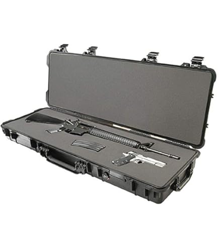 Amazon.com : Pelican 1750 Case With Foam (Desert Tan) : Pelican