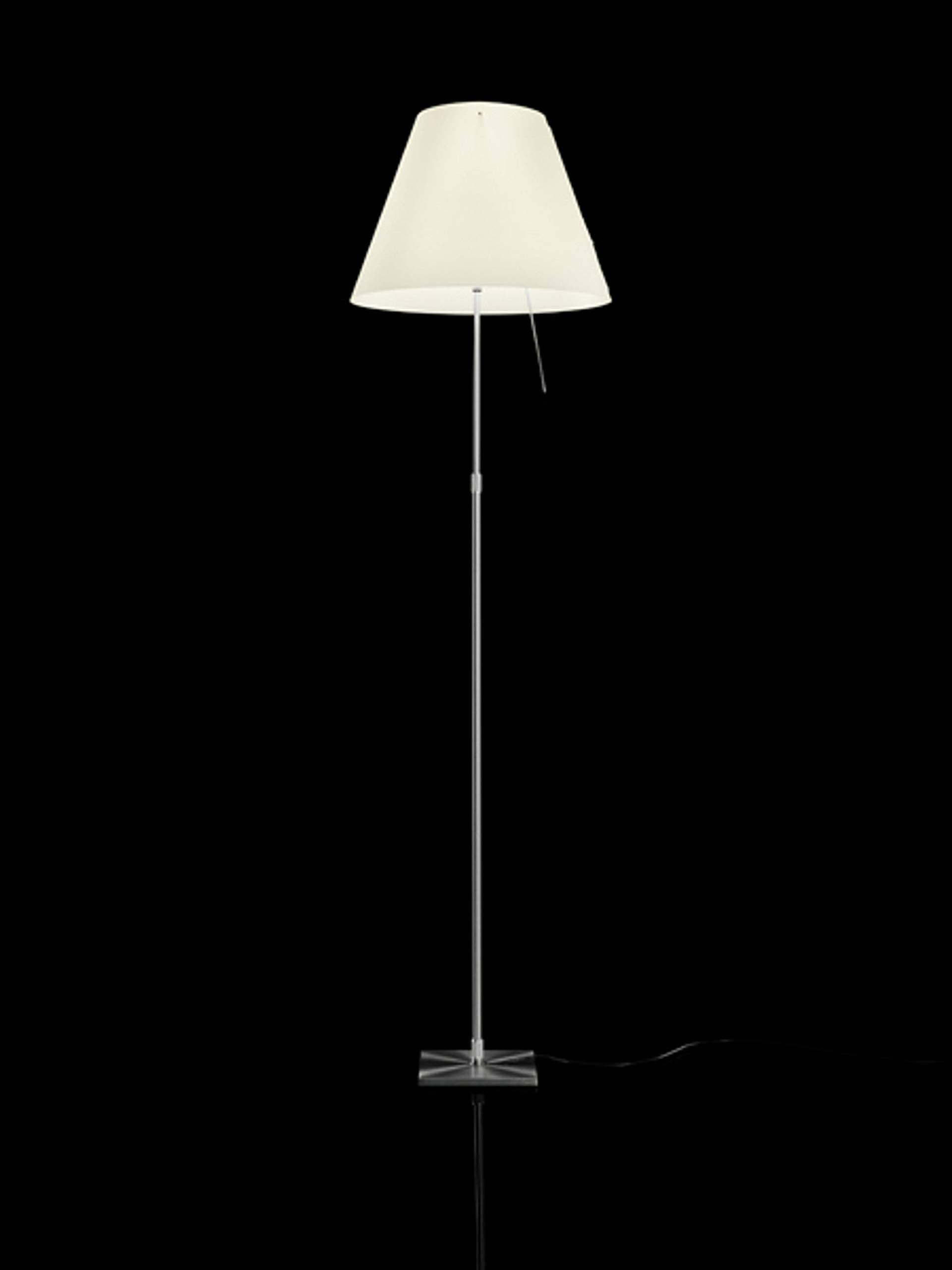 Costanza Terra Floor Lamp Telescope/Dimmer white/brushed/frame aluminium [Energy Class B]