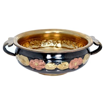 BrassLine Traditional Decorative Brass Urli/Uruli for Home & Office Decoration-Diameter (Gold & Black, 8.3 Inchs)