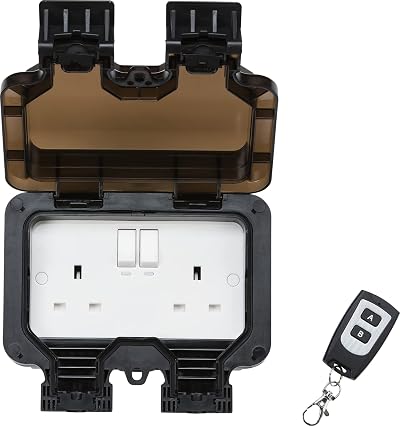 Knightsbridge Remote Controlled IP66 13A 230V Outdoor Socket Black OP9R