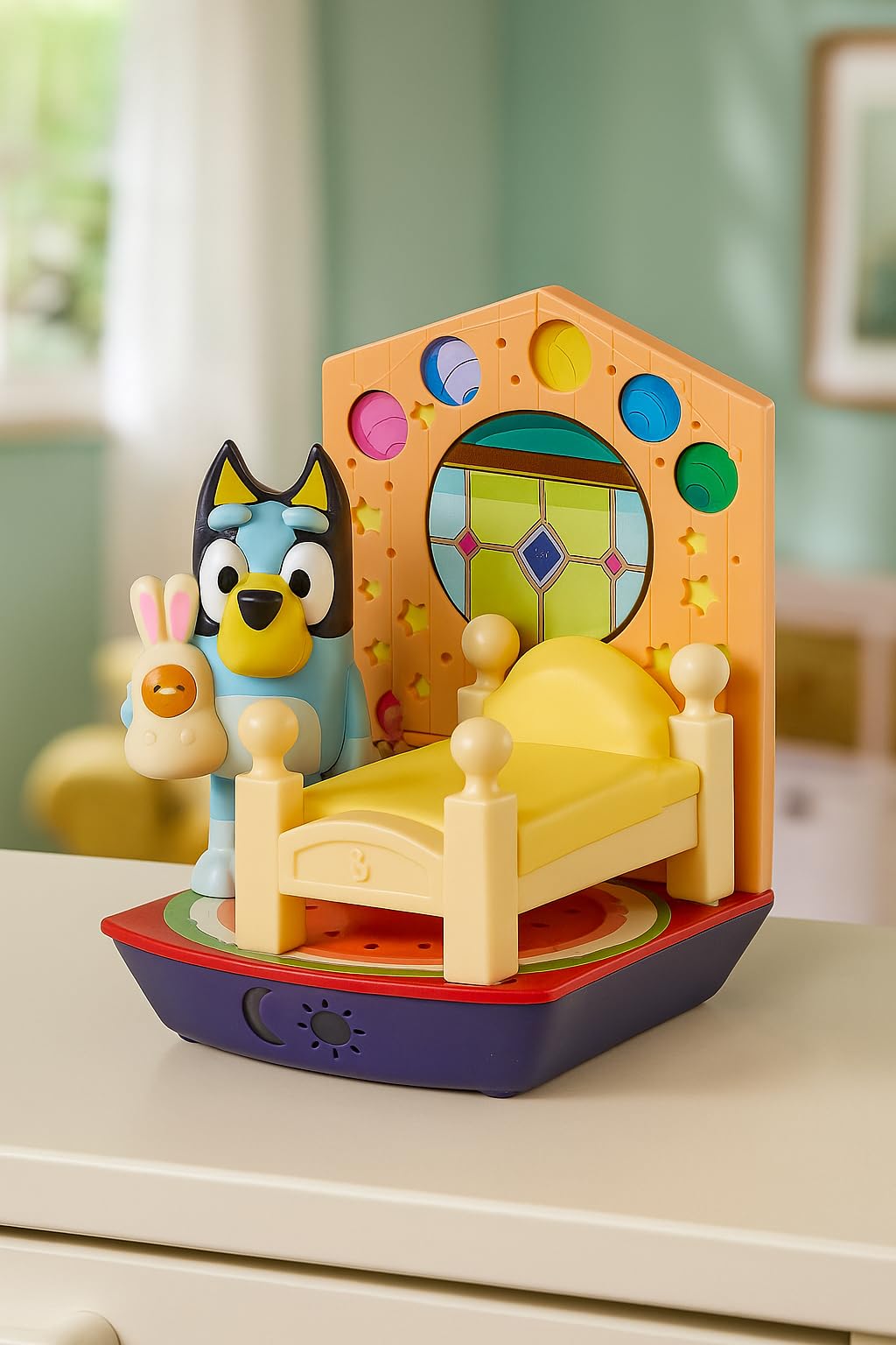 Bluey 2-Sided Treehouse Playset, 11”, Action-Packed Tree Toys Set with 4 Accessories and 2.5” Articulated Figure, Animal Toys for Kids Ages 3+