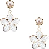 QIAOLEHUI Pearl Flower Stud Earrings for Women Alloy Floral Stud Earrings with Simulated Pearl Gold Plated Earrings Hypoallergenic for Mom Bride