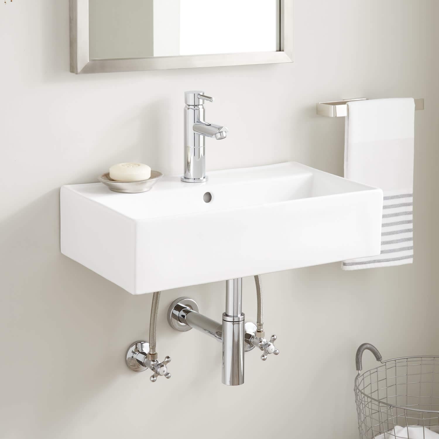 Signature Hardware 941484 Goncalves 22" Vitreous China Wall Mounted