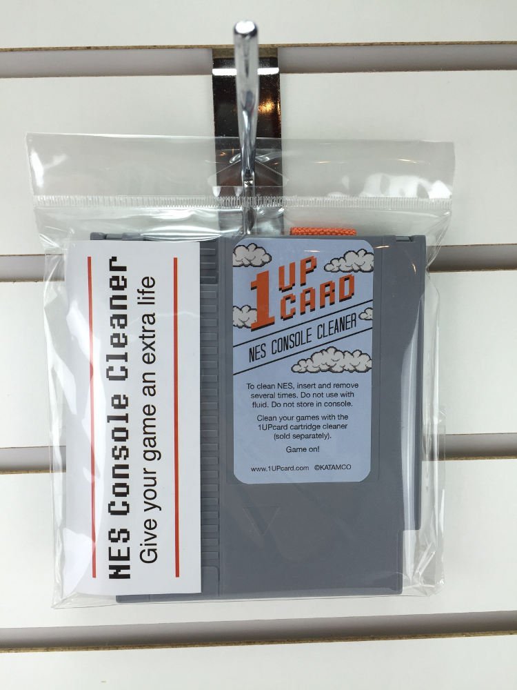 Video Game Console Cleaner Compatible With NES (Nintendo Entertainment System) by 1UPCard: Video Games
