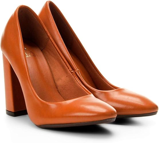 scarpin ala salto alto bico redondo