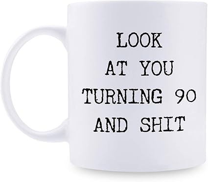 Amazon Co Jp Shefine マグカップ 贈り物 90歳 卒寿 お祝い 1929年 誕生日プレゼント お茶 コーヒーカップ 人気 オリジナル 白カップ 面白いカップ お祝い ギフト おもしろ食器 おしゃれ 父 母 恋人 夫婦 友人へプレゼント ホーム キッチン