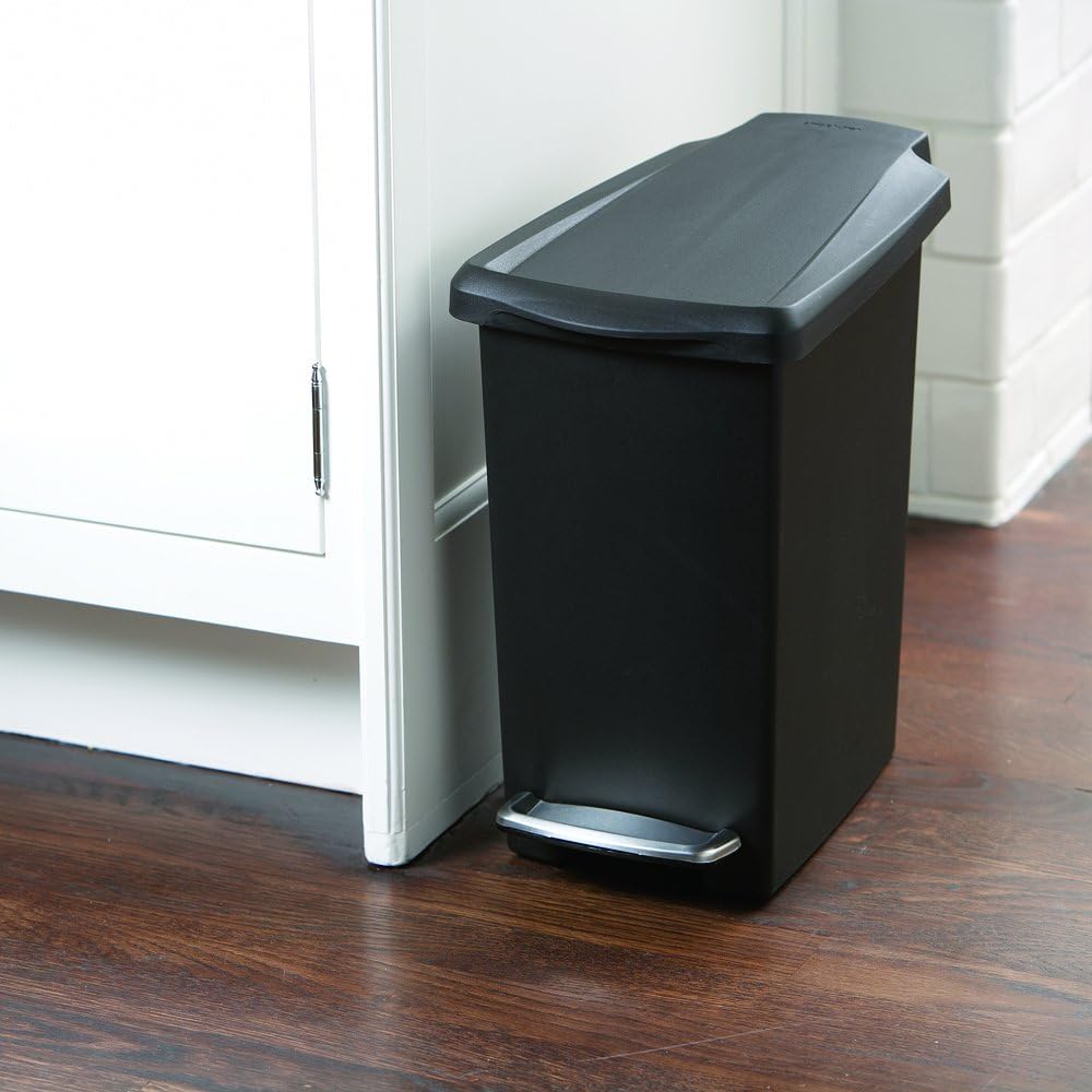 simplehuman 10 Liter / 2.6 Gallon Compact Slim Bathroom or Office Step Trash Can, Black Plastic: Home & Kitchen