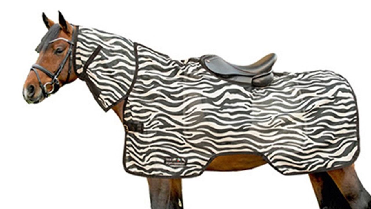 HKM Zebra Ride-on Fly rug White/Black 5'6