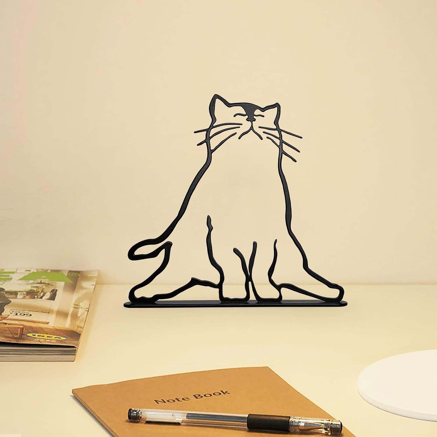 KOLYMAX Dog Minimalist Art Wall Sculpture, Abstract Metal Wire Geometric Line Drawing Art Statue (Split Cat)