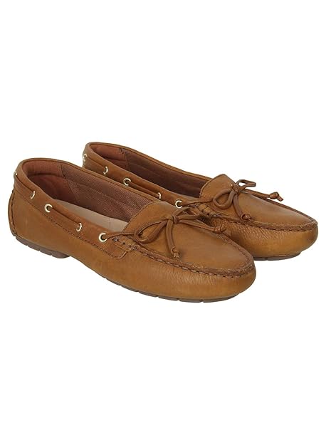 clarks dlf promenade