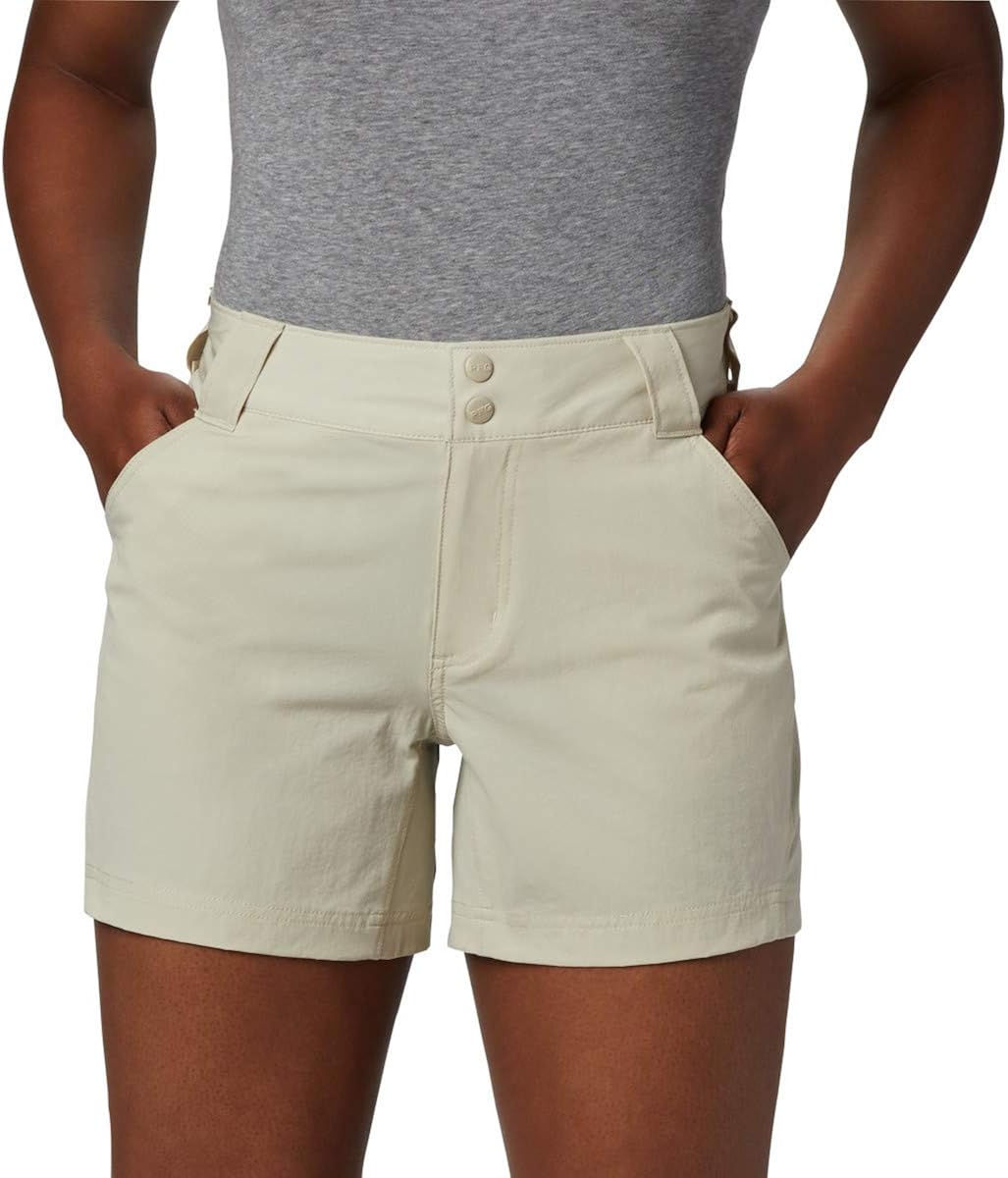 Columbia Women's Coral Point Iii Shorts: Clothing