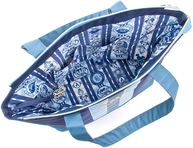 Amazon Co Jp アンバサダーホテル 宿泊者限定 ぬいぐるみ付き トートバッグ ディズニー ディズニーリゾート ホビー