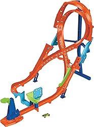 Hot Wheels Toy Car Track Set with Figure-8 Jump