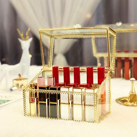 Amazon Co Jp 口紅収納ケース 蓋付き コスメ収納ケース コスメボックス ガラス クリア オシャレ 口紅収納スタンド リップスタンド アクセサリー収納 ジュエリーケース コスメ収納 ディスプレイ メイク用品 化粧品収納ボック 透明 真鍮 18仕切り ホーム キッチン