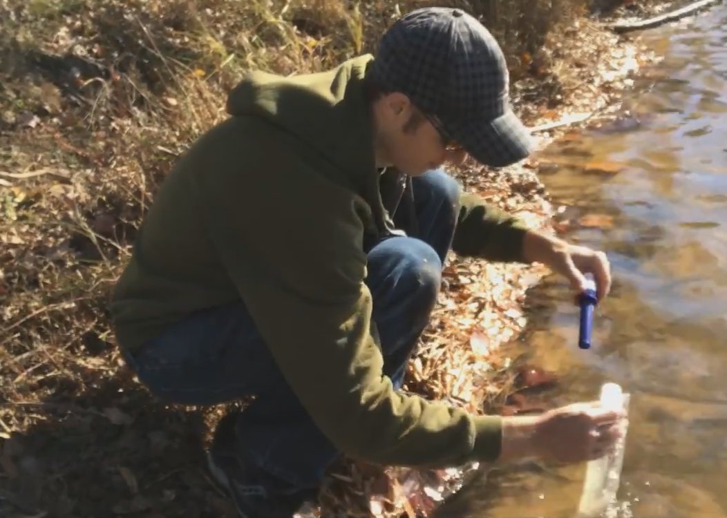 Portable Water Filter & Collapsible Bag with 0.1 Micron Straw