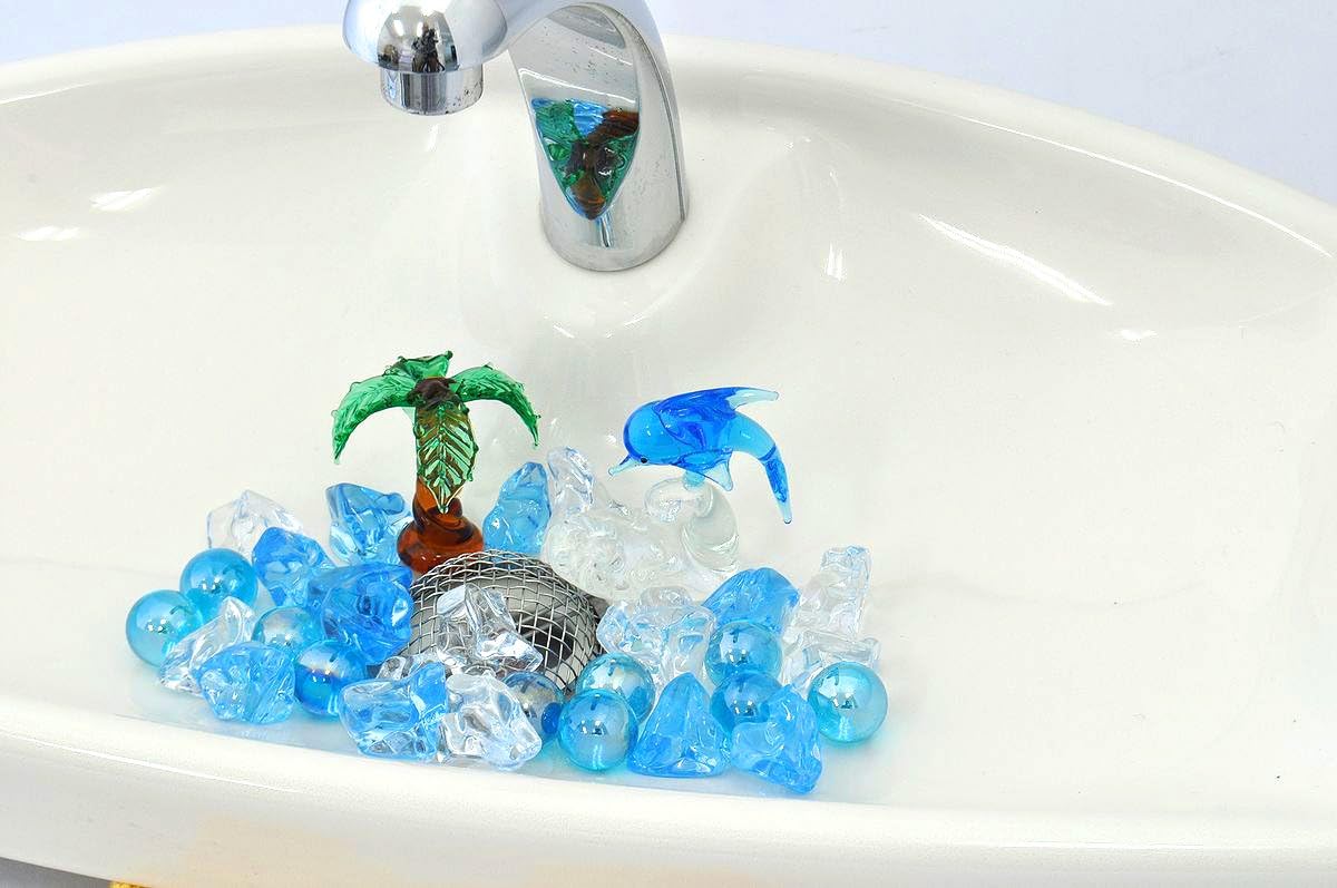 Amazon Co Jp トイレランド 波乗り イルカ ヤシの木 トイレタンクを可愛く飾る フィギュア おしゃれ インテリア ホーム キッチン