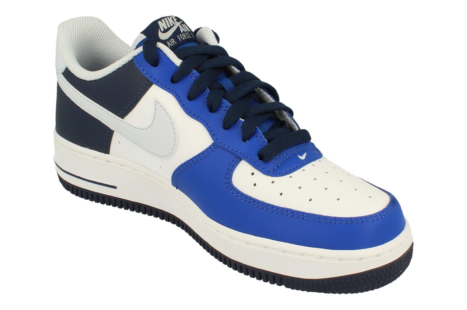 NIKE Air Force 1 '07 Men's Shoes, White Football