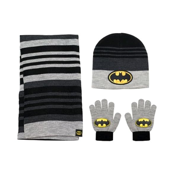 DC Comics Batman Dark Knight Winter 3pc Set Hat Gloves and Scarf