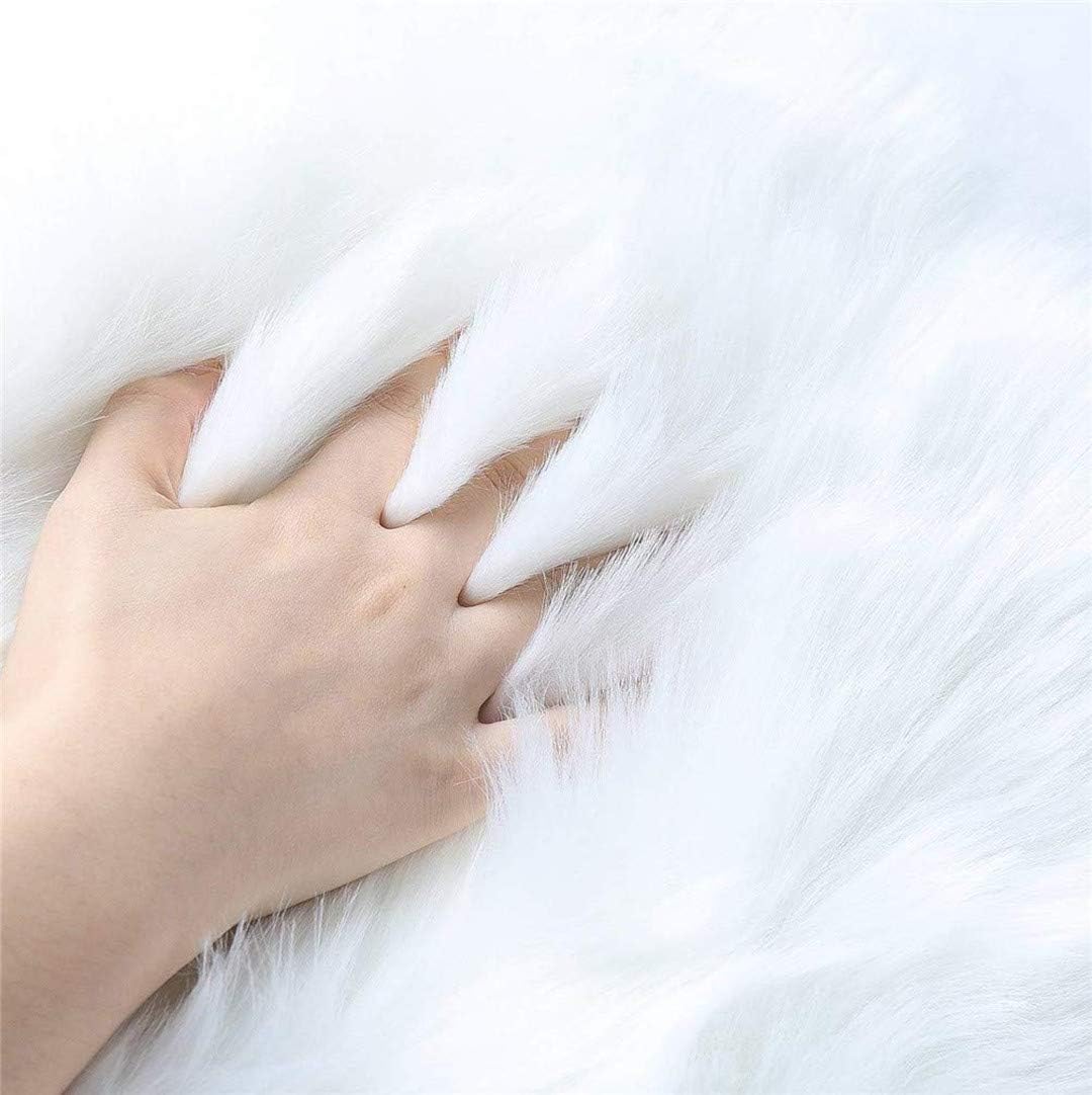 HLZHOU Soft Faux Fur Rug White Sheepskin Chair Cover Seat Pad Shaggy Area Rugs for Bedroom Sofa Living Room Floor(2 x 3 Feet （60 x 90 cm） White): Kitchen & Dining