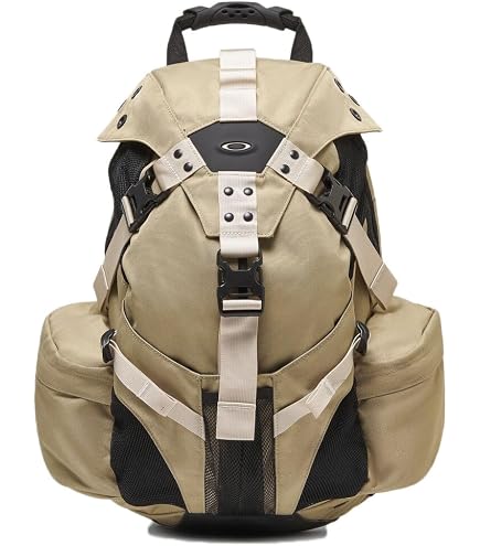 Amazon.com: Oakley Icon 2.0 Backpack, Blackout, One Size