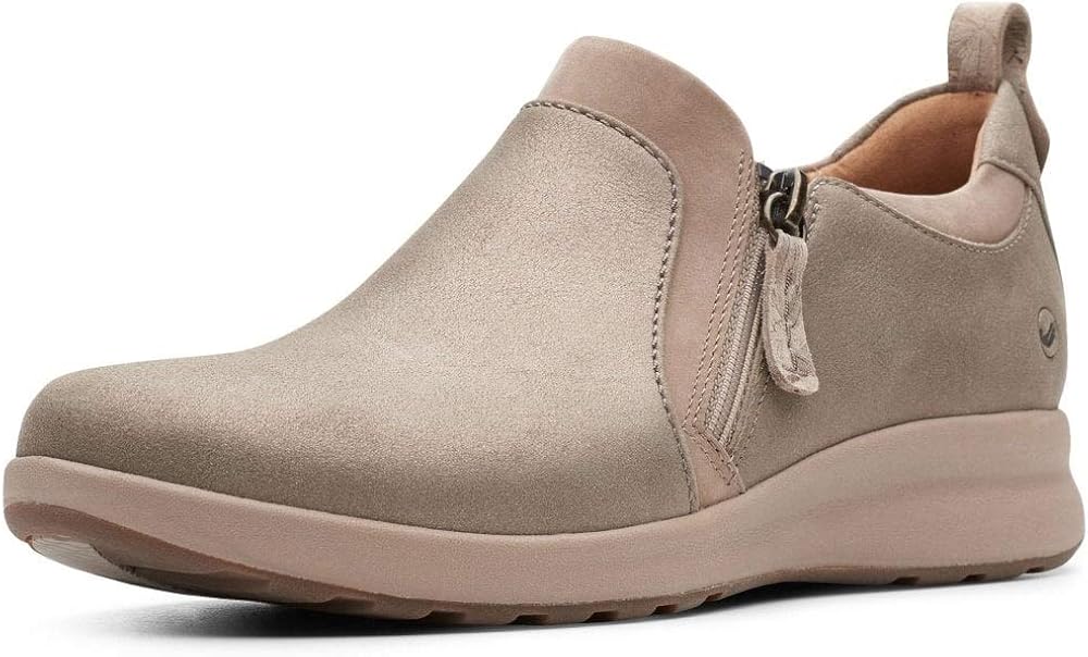 un adorn zip clarks