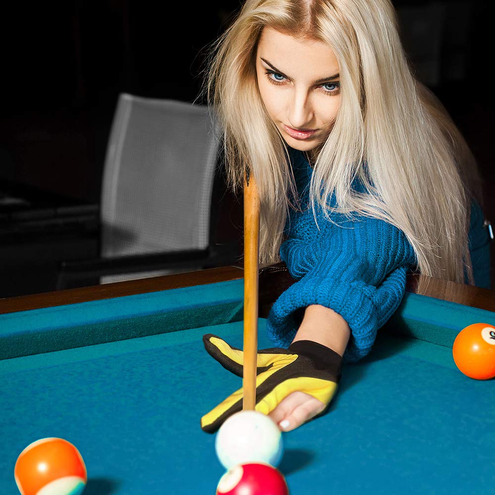 Pool Glove for Man Women, 3 Fingers Elastic Billiards Glove for Shooters Carom Pool Snooker Cue Sport (Left Hand, 7\'\'-8.3\'\')