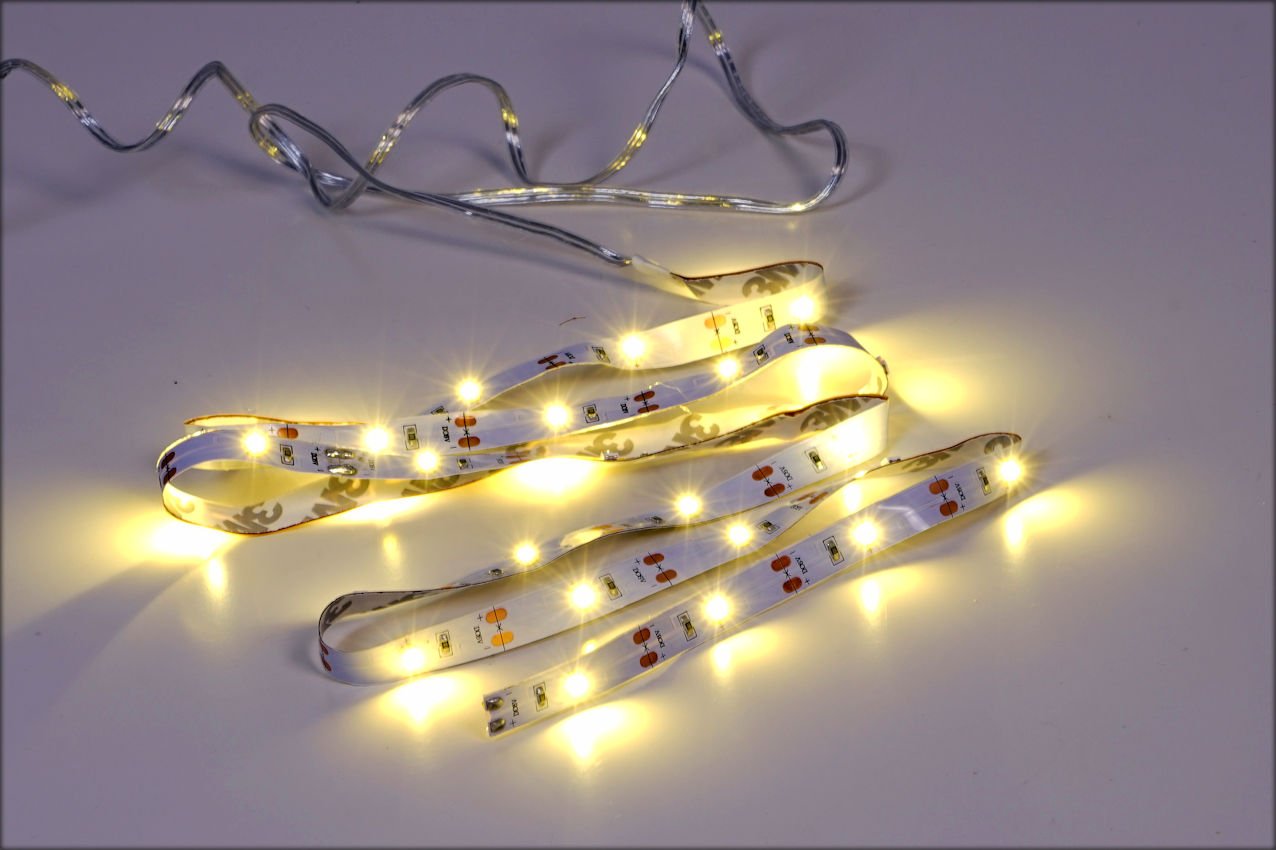 LED stripe; can be individually shortened after each LED 3m - warmweiß