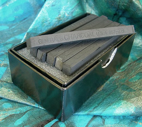 Compressed charcoal 6b stick (set of 12)