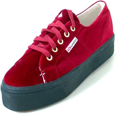 red superga