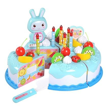 Jiayuane Fingere La Torta Di Compleanno Con Candele Piatti