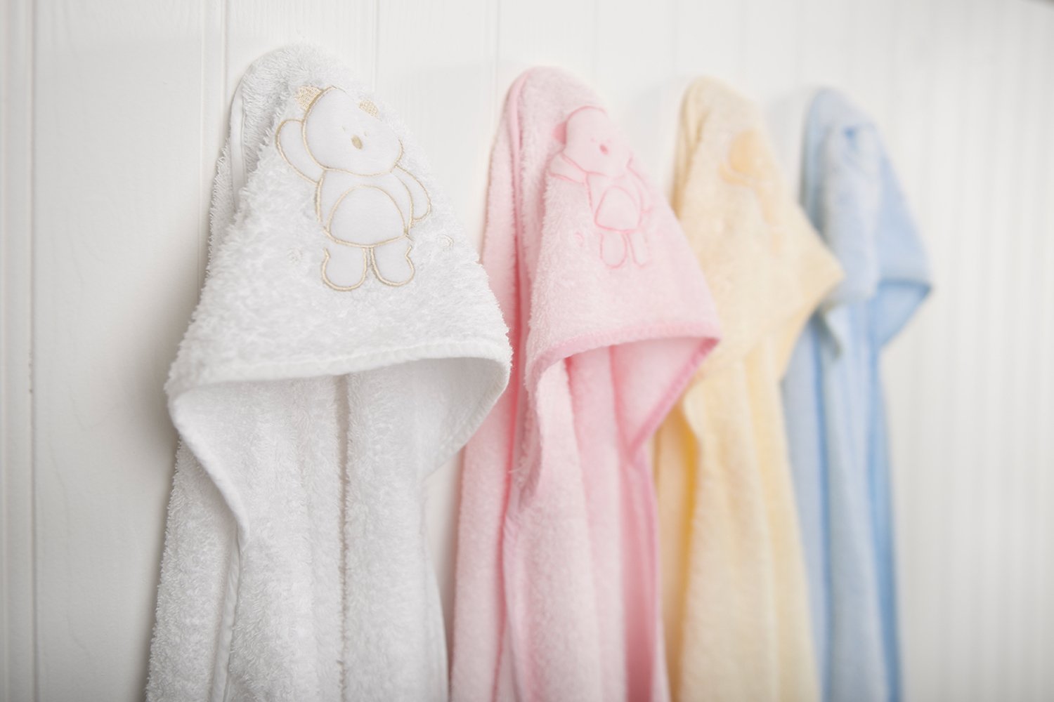 Clevamama Splash And Wrap Baby Bath Towel Blue By Clevamama Amazon De Baby