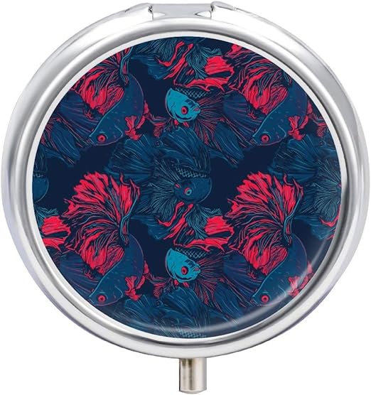 Amazon Co Jp ピルケース ピルボックス 熱帯魚 ベタ 魚柄 フィッシュ 薬ケース 飲み忘れ防止 薬箱 薬入れ コンパクト 薬収納 携帯便利 サプリメントケース 錠剤 携帯用 旅行 常備薬 密閉 耐湿 薬ストレージ ネックレス 紐 ネジ 収納ケース ガムケース ホーム キッチン