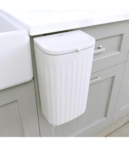 Knape & Vogt 22 X 14.375 X 17.313 In-Cabinet Triple Soft-Close Bottom-Mount 20 Qt. Pull-Ou