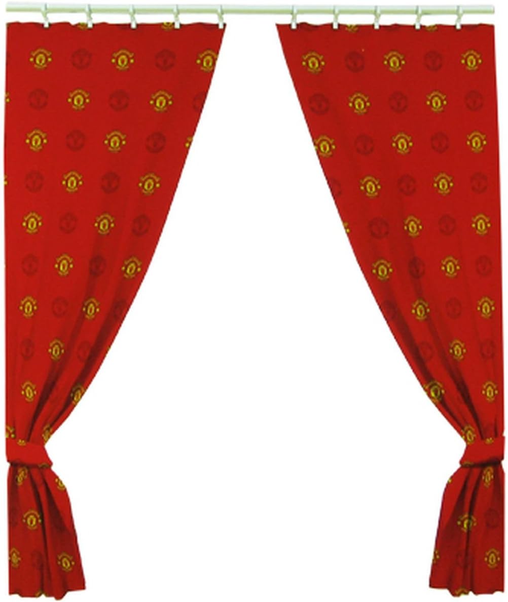 Manchester United Fc Crest 72 Drop Curtains Amazon Co Uk Sports