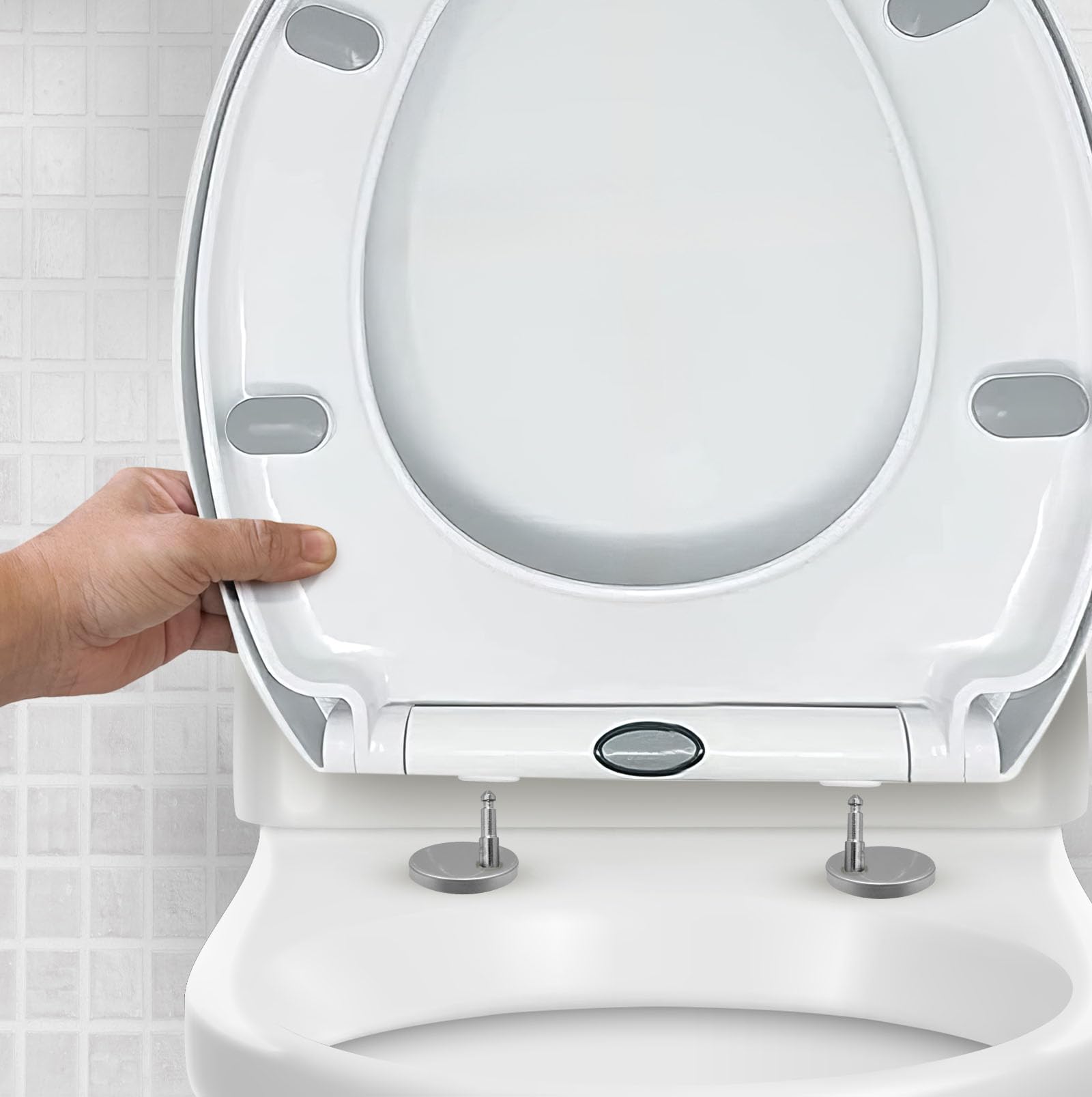 CUQOO Oval Toilet Seat Soft Close with Quick Release Hinges - Adjustable White Seat for Modern Bathrooms, Durable Anti-Slip Easy-to-Clean and Universal Fit Design for Standard O-Shape Toilets
