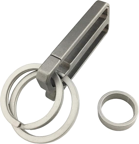 Amazon Co Jp Takes チタン製 ベルトクリップ キークリップ キーホルダー キーリング キーチェーン メンズ おしゃれ カラビナ 21年最新 カスタマイズ用 接続リング付き 服 ファッション小物