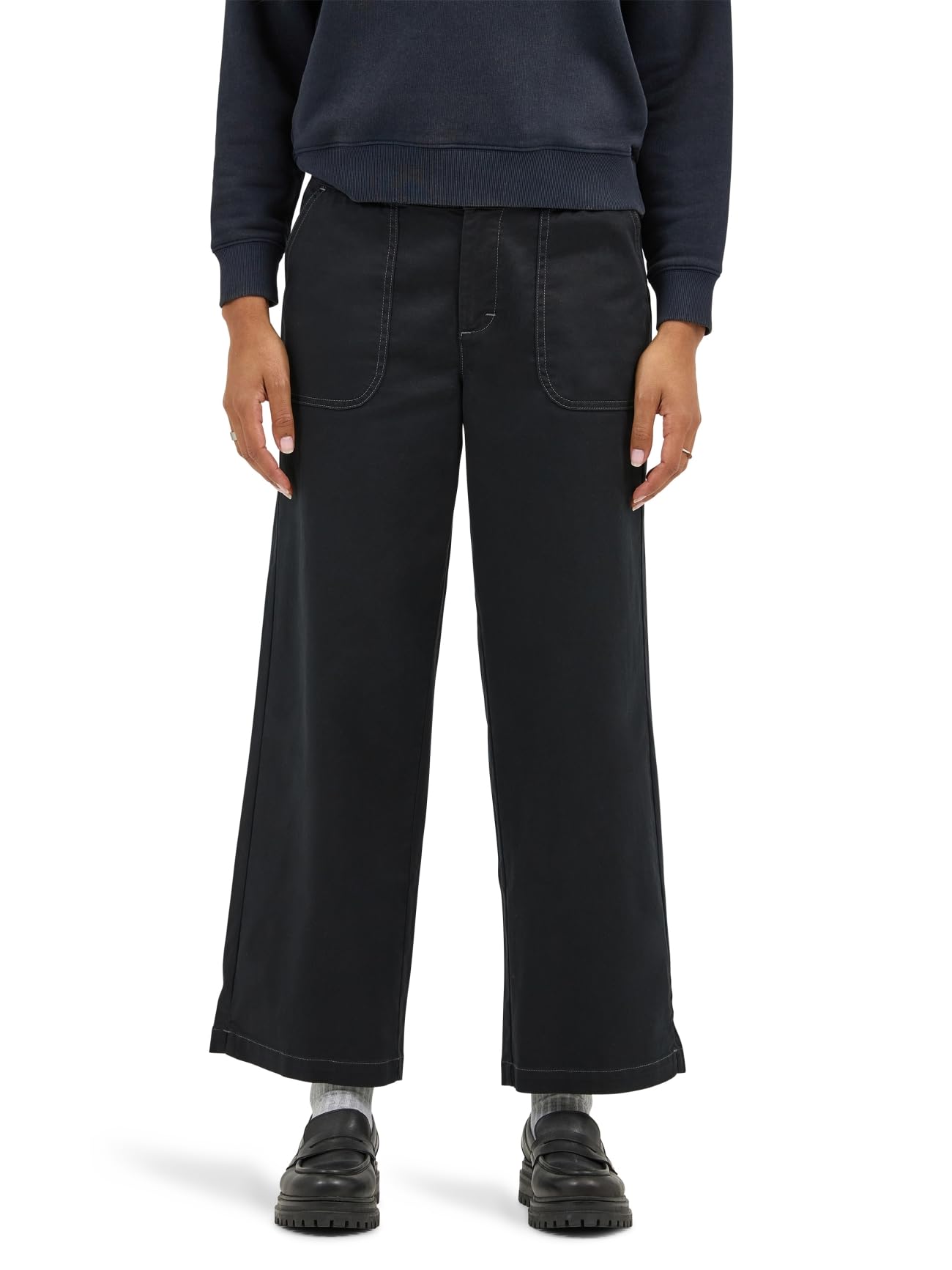 Lee Women’s Ultra Lux Comfort Wide Leg Utility Crop Capri Pant, Union-All Black