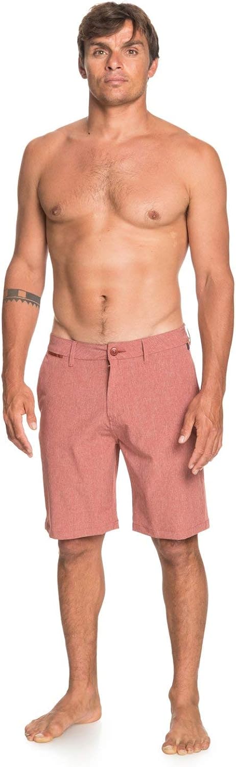Quiksilver Men's Union Amphibian Hybrid 20 Inch Outseam Short: Clothing