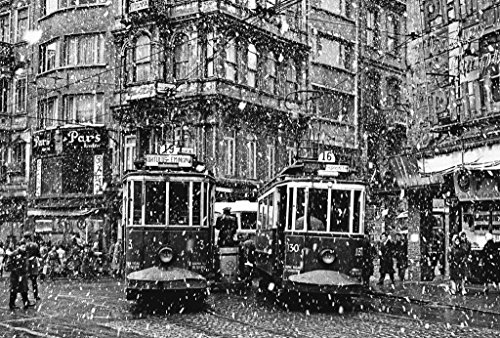 Estambul : Ciudad y recuerdos/ Istanbul: Memories and the City (Literatura Random House) (Spanish Edition)