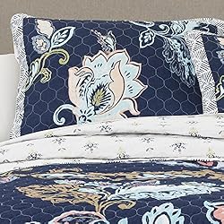 Lush Decor Aster Quilt Flower Pattern Reversible 3