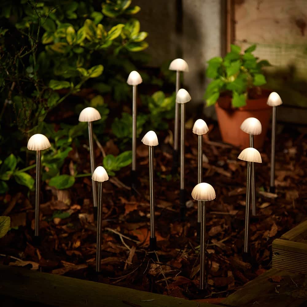 SolarCentre® Elan Outdoor Solar Powered Mushroom Lights - Set of 12