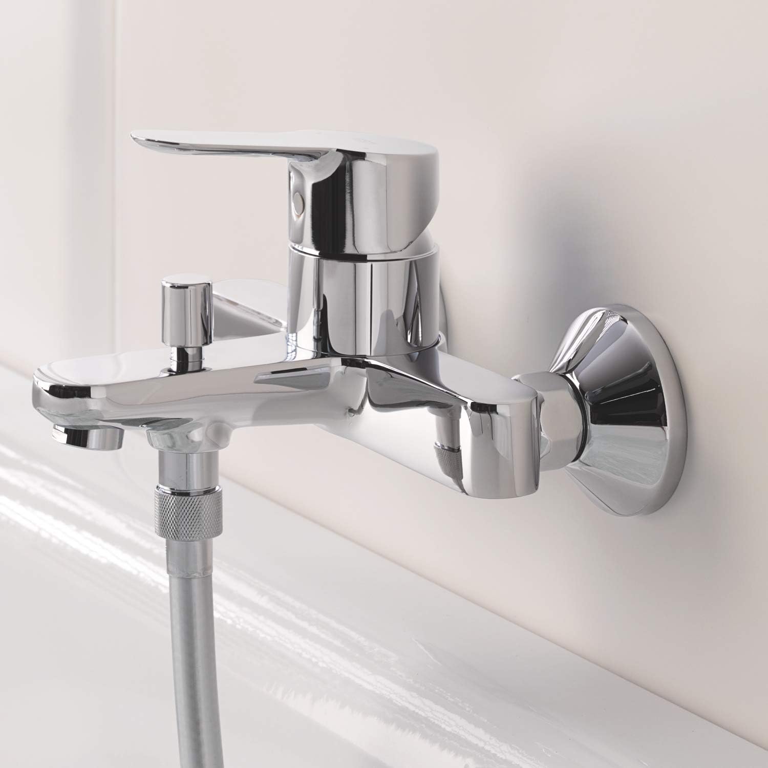 GROHE Bauedge Single-Lever Bath/Shower Mixer 1/2" Chrome 23334000 - Image 5