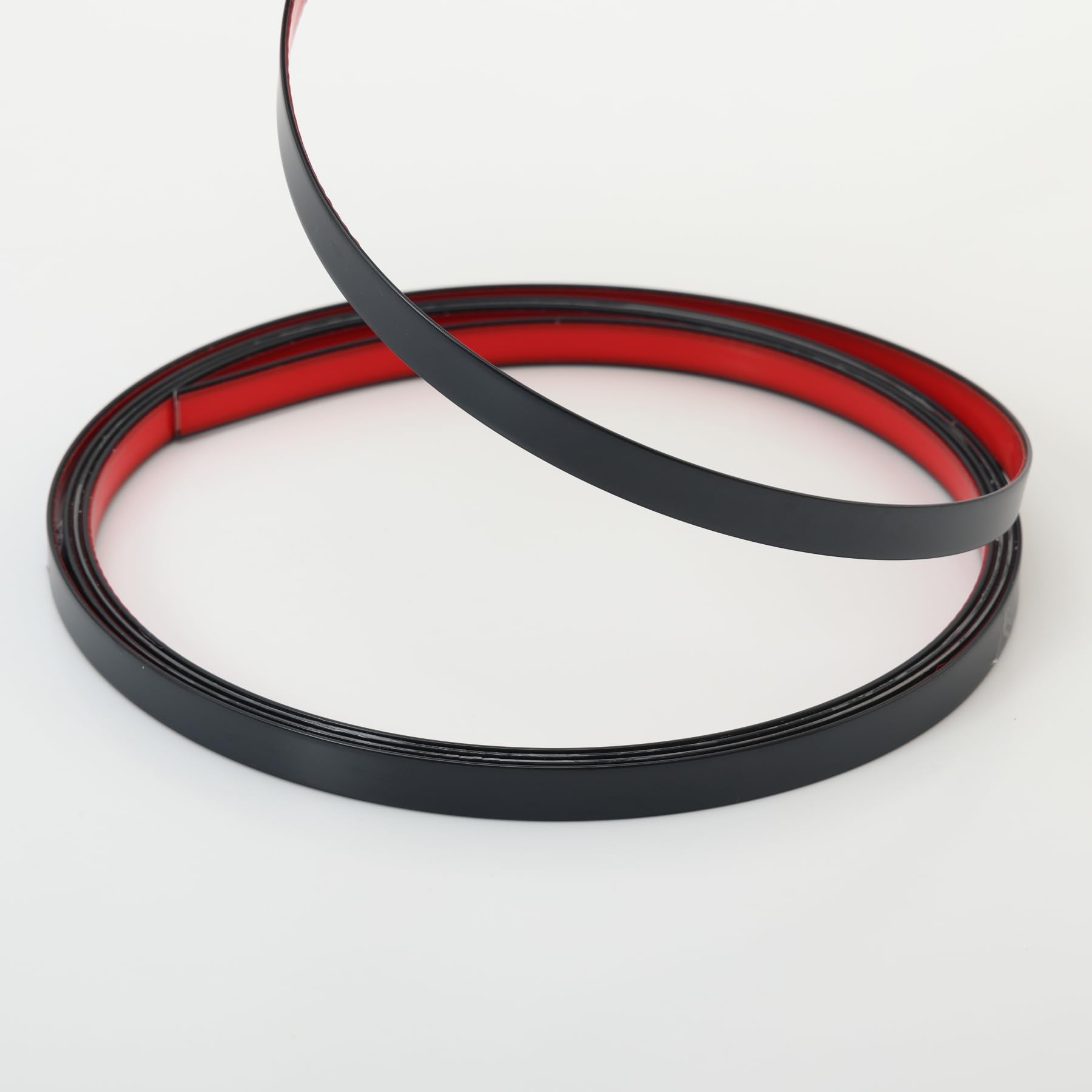 Taaizau Matte Black Peel and Stick Wall & Molding Trim, Flexible DIY Strip For Mirror, Floor, Cabinet, Ceiling, Tile Edge (5m x 2cm)