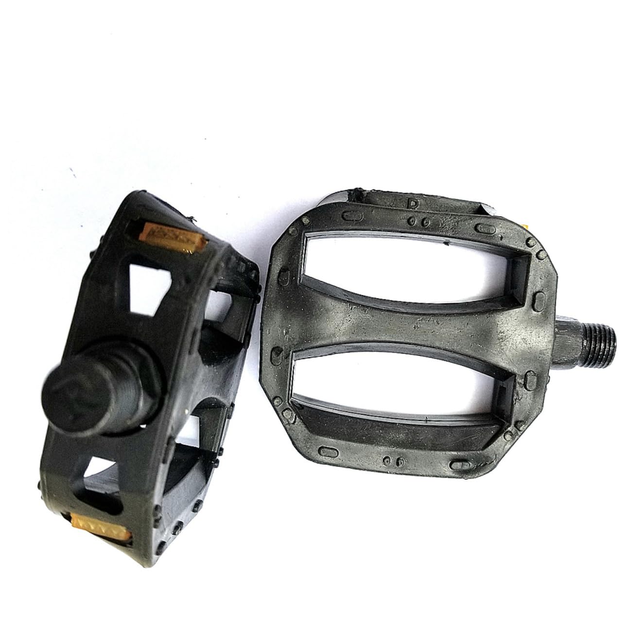 BESPORTBLE Replacement Non-Slip Lightweight Platform - 3 Pair Replacement Kids Bike Pedals Non-Slip Lightweight Bicycle Platform Pedals for Mountain Road Bike (Black, 12mm American Thread)