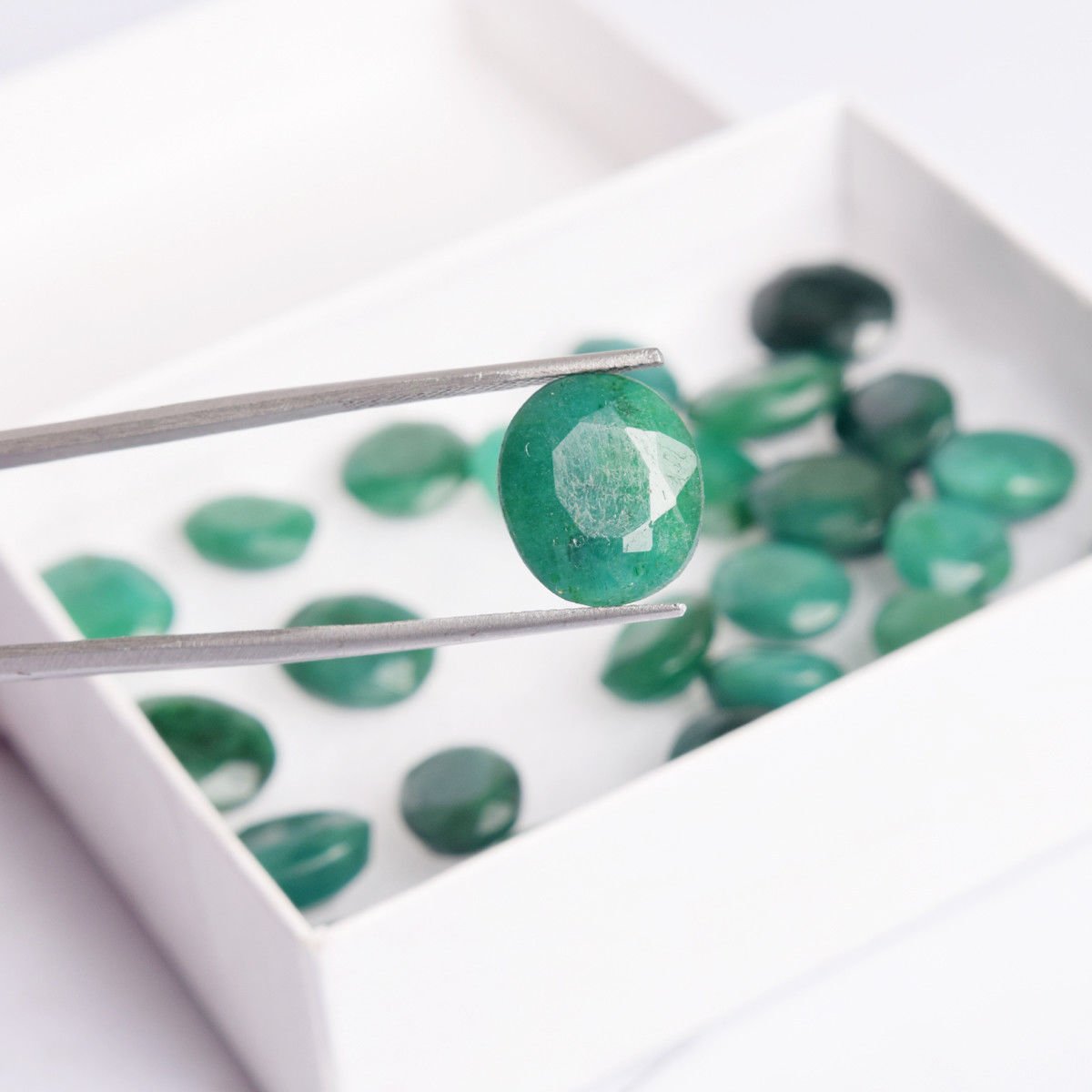 GEMHUB Loose Green Emerald Stones Approx 60.00 Carat / 12 Pcs Natural Oval Cut Colombian Loose Green Emerald Gemstones For Jewelry Making